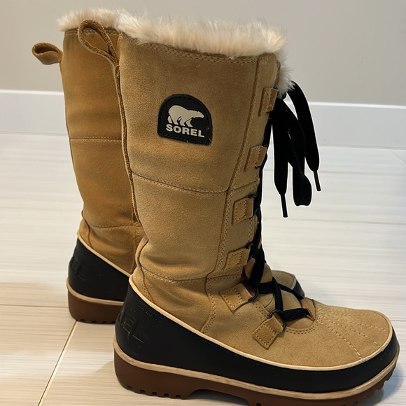 Sorel Tivoli  Tall winter boots - Picture 2 of 5